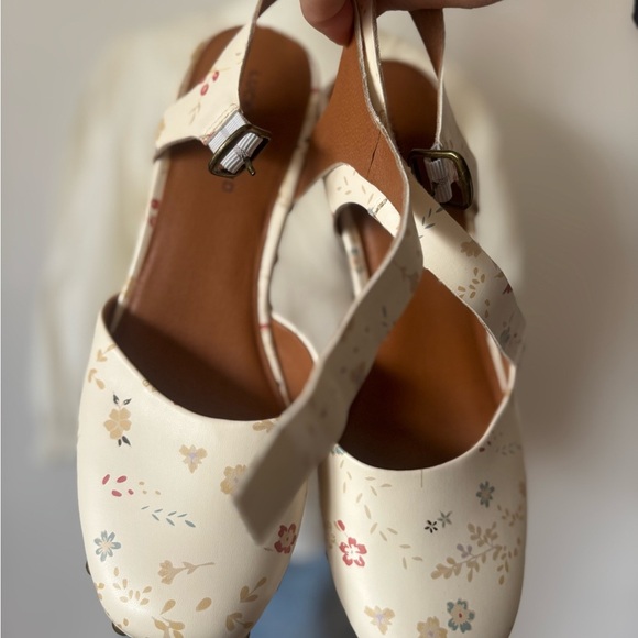 Lucky Brand Zazmini wedges - Picture 2 of 6